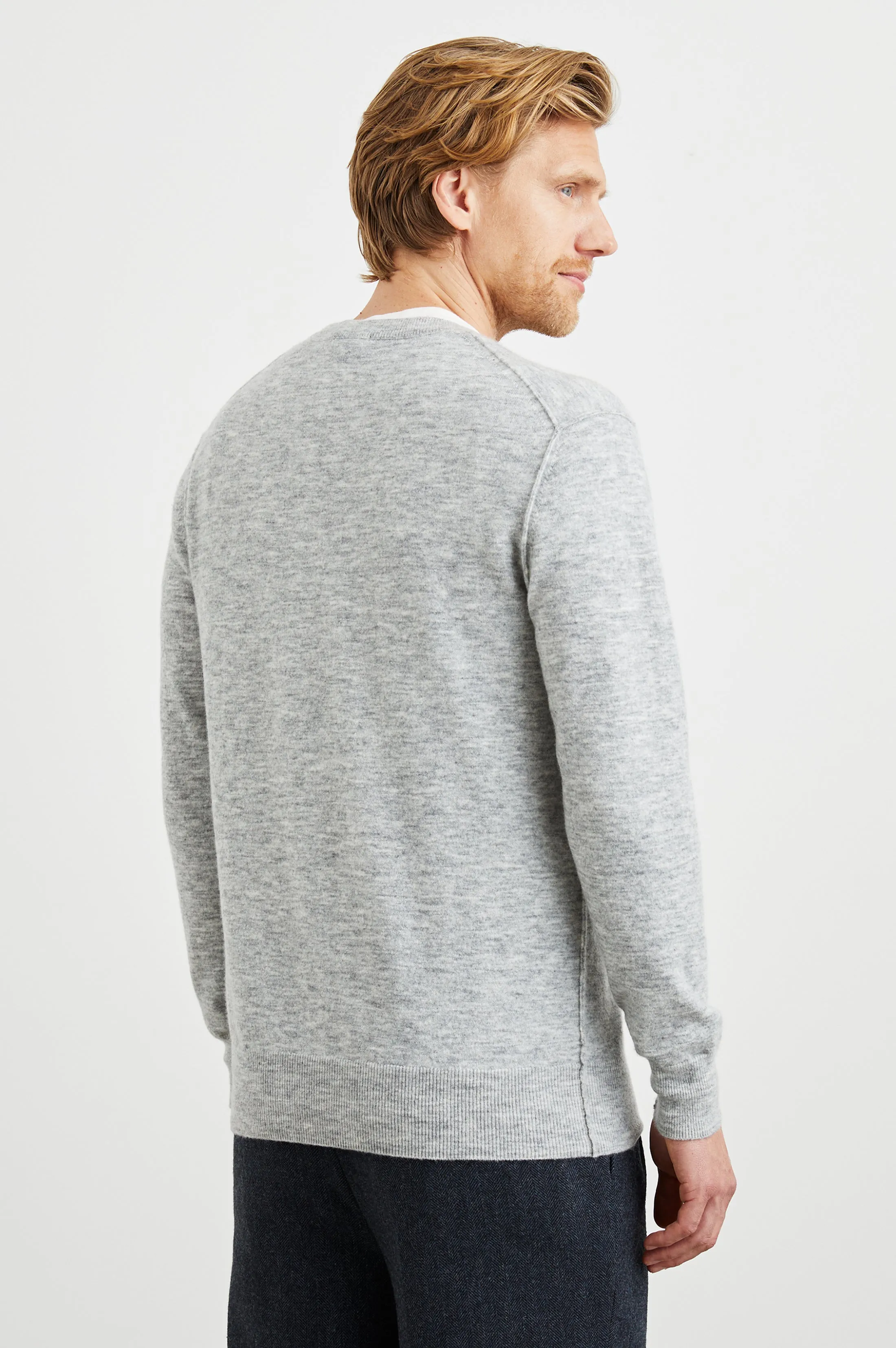 BECKSON SWEATER - HEATHER GREY