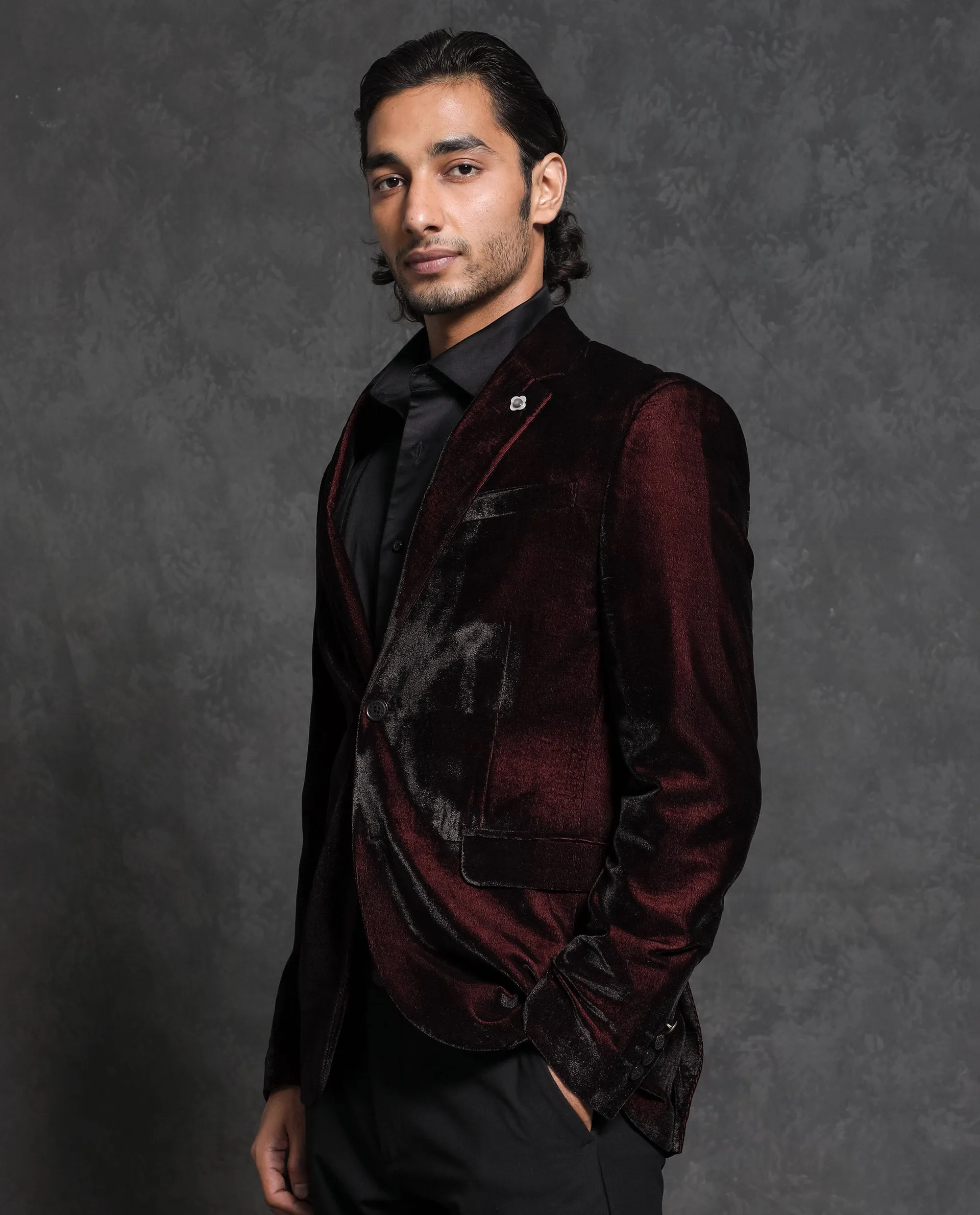 Rare Rabbit Men's Velter Dark Maroon Polyester Viscose Fabric Single Breasted Tailored Fit Two Tone Velvet Blazer